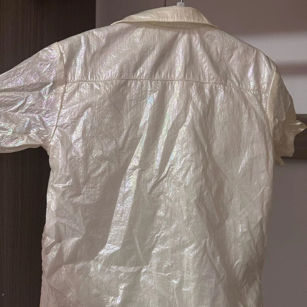 BP Iridescent Casual Button Down Shirt size 2. Nwt